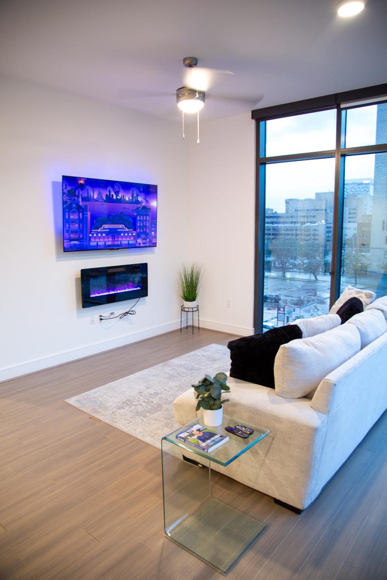 Cozy Home Toyota Center 休斯敦 外观 照片